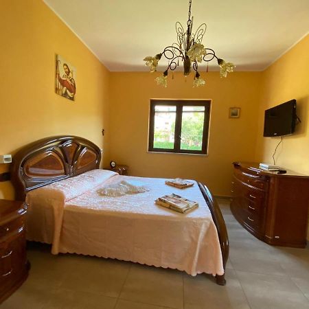 Villa Ida Агрополи Екстериор снимка