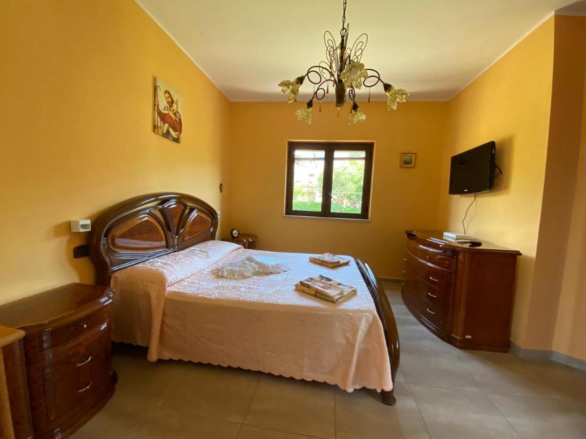 Villa Ida Агрополи Екстериор снимка